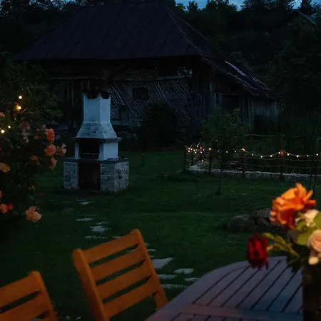 Therefuge * Curtea de Argeş